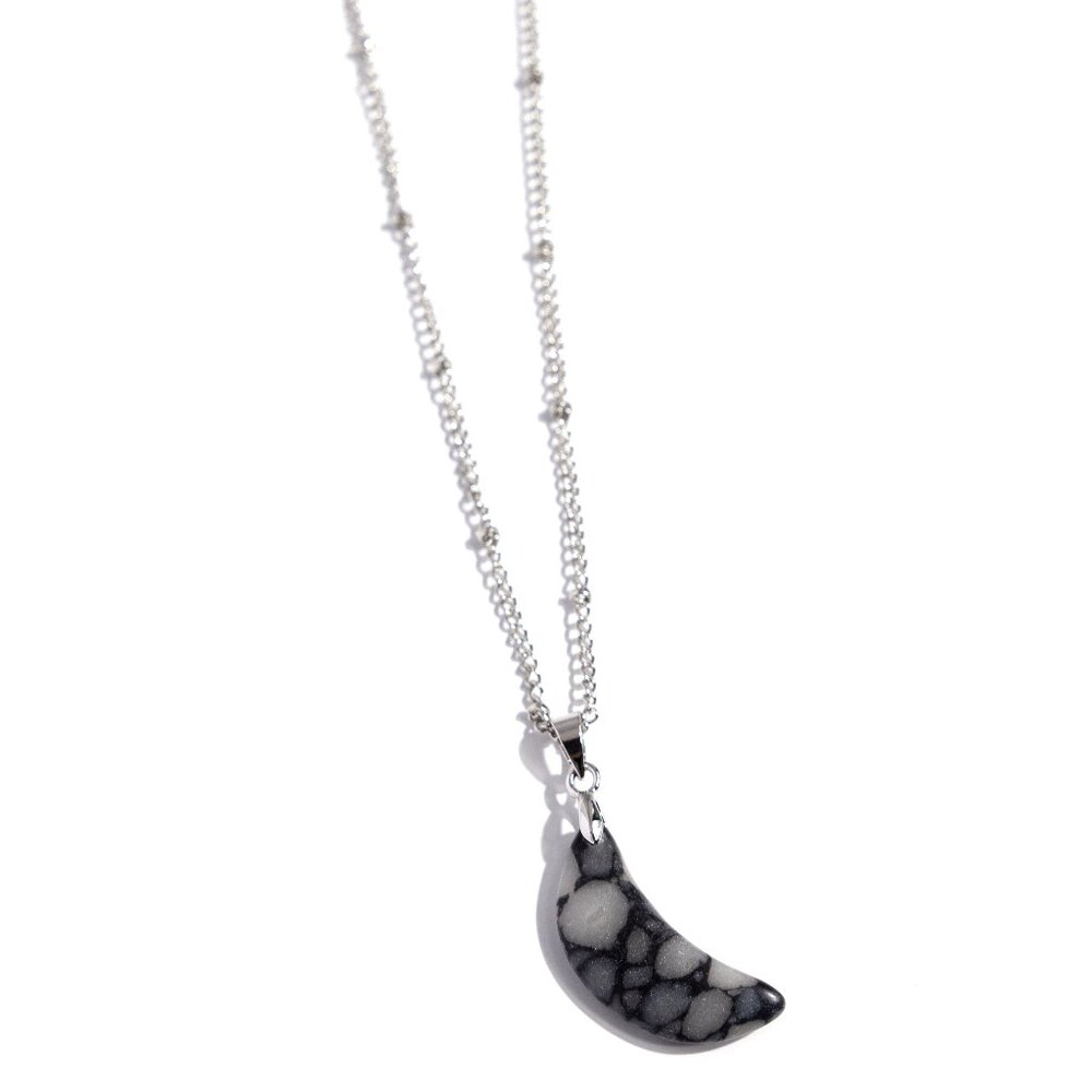 Paparazzi Lunar Lesson - Black